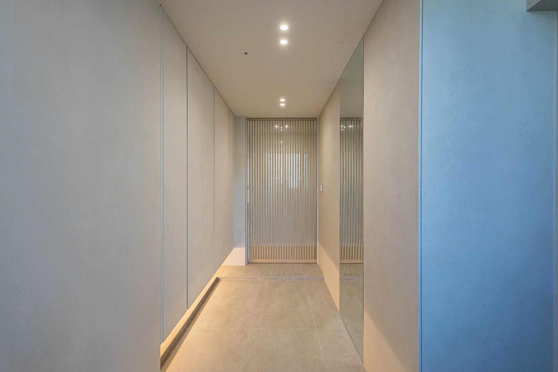 Entrance and fitted storage