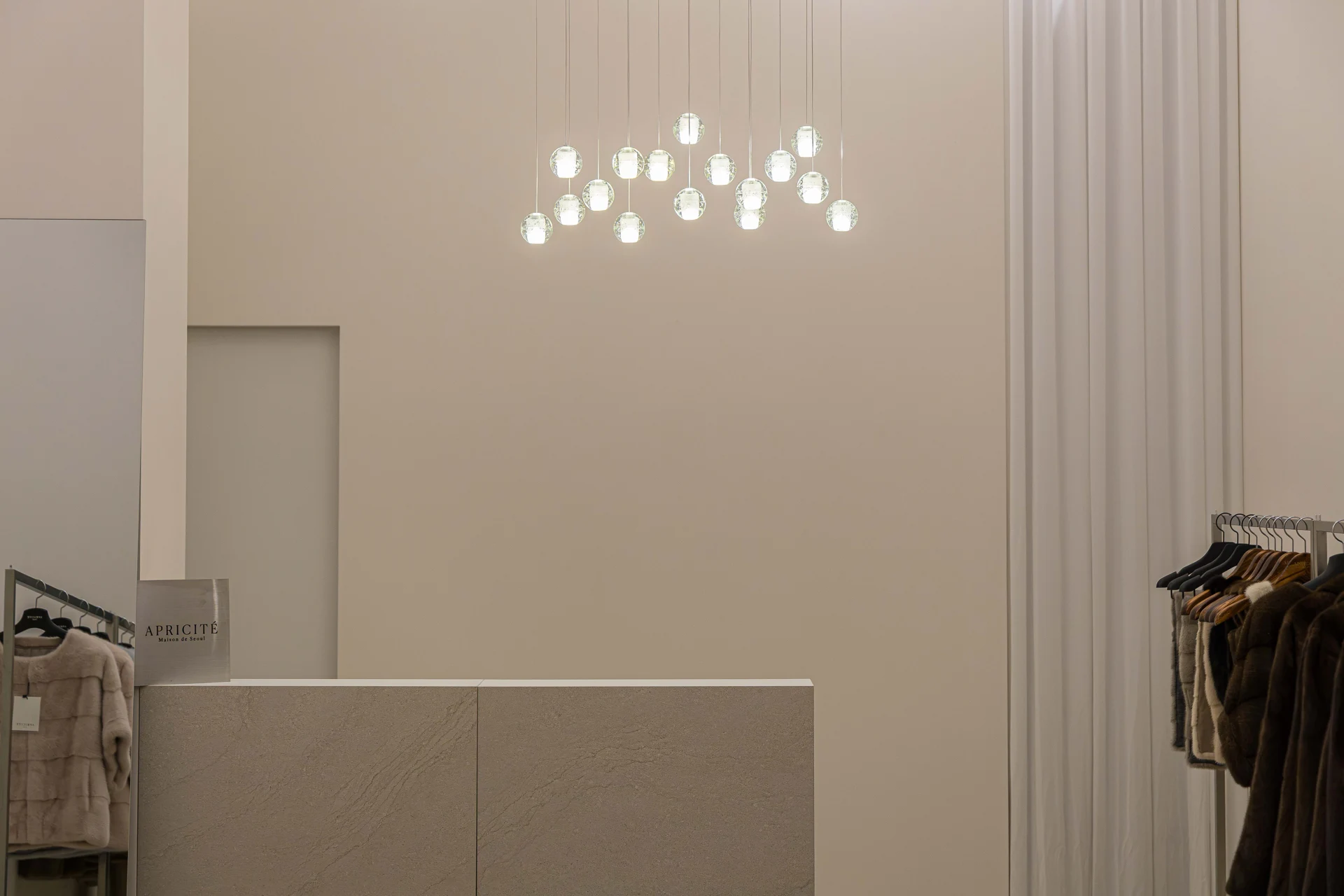 Counter and cluster pendant lights